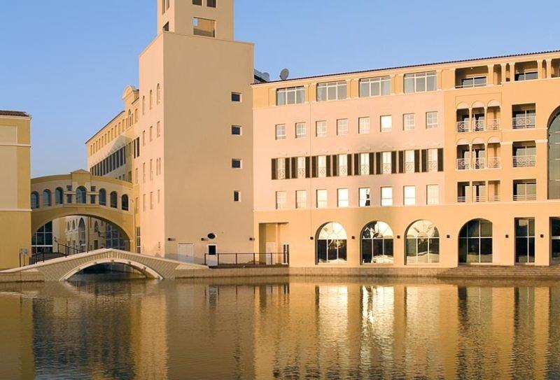 Millennium Lakeview Hotel Formerly Copthorne Lakeview Hotel Dubai Eksteriør billede