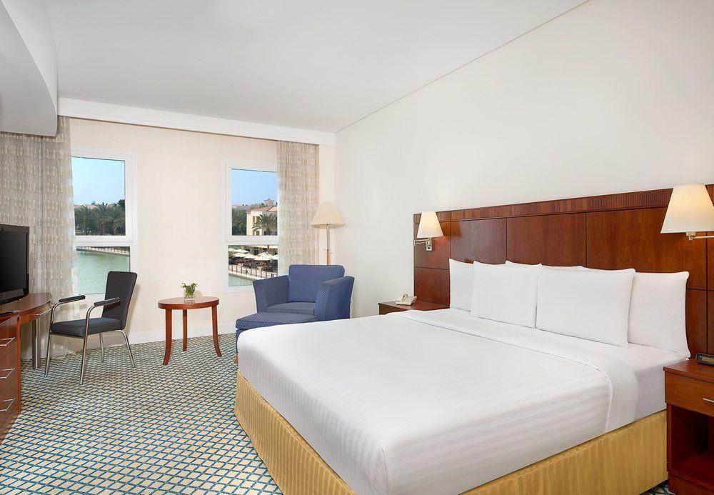 Millennium Lakeview Hotel Formerly Copthorne Lakeview Hotel Dubai Eksteriør billede